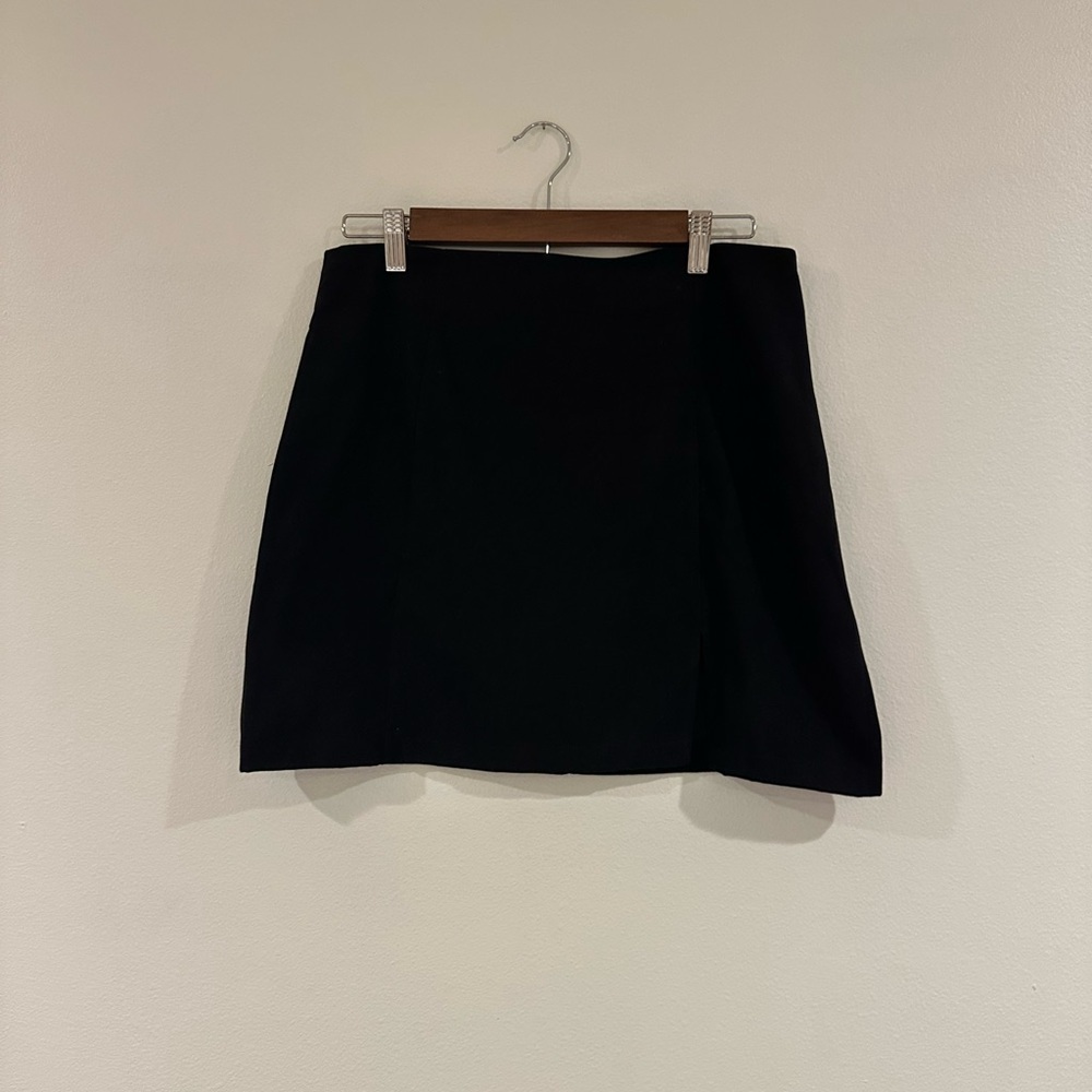 SHEIN Black Mini Skirt